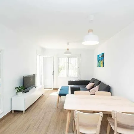 Apartment Casablanca 4 Con Jardin Privado *